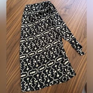 Zara XS sand geometric skirt